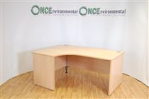 MorrisMorris 1600 x 1200 panel end workstation LH 