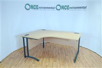 Morris1600 x 1200 Morris desk in oak LH 
