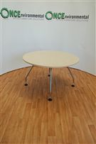 VitraVitra 1200 dia round table in maple 