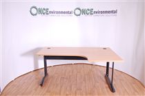 None1600 x 1200 workstation in apple RH 